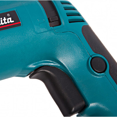 Дрель ударная Makita HP2070