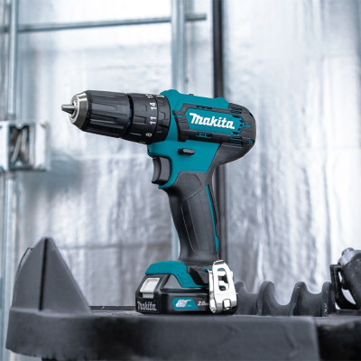 Дрель-шуруповёрт ударная аккумуляторная Makita HP333DSAE