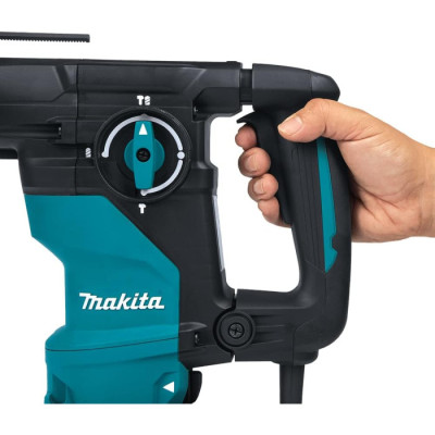 Перфоратор Makita HR3001CJ
