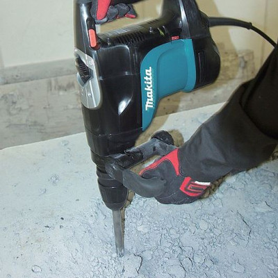 Перфоратор Makita HR4501C