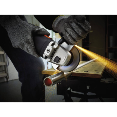 Угловая шлифмашина BLACK+DECKER KG912