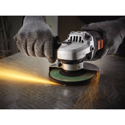 Угловая шлифмашина BLACK+DECKER KG912