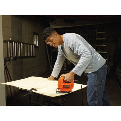 Лобзик електричний BLACK+DECKER KS501