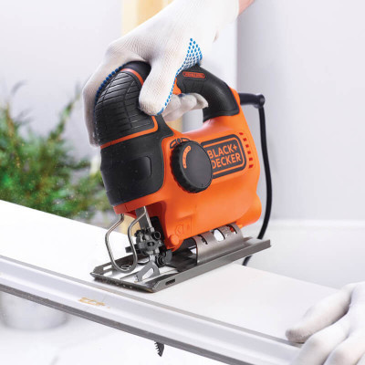 Лобзик електричний BLACK+DECKER KS901PEK
