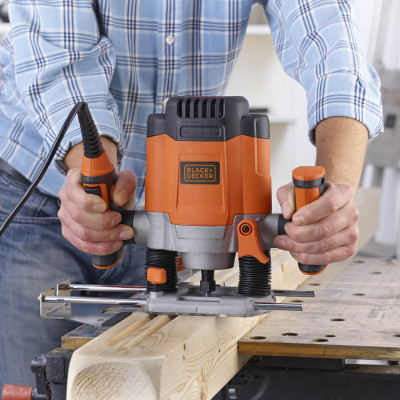 Фрезер многофункциональный BLACK+DECKER KW1200E