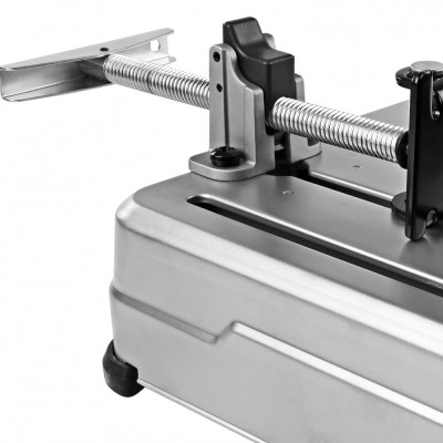 Монтажна пила Makita LW1400