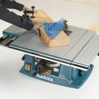 Циркулярна пила Makita MLT100N