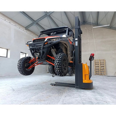 Штабелер электрический CORMAK 1500 кг 3.5 м Q15E35