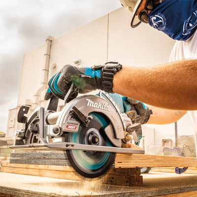 Дискова пила акумуляторна Makita RS001GM101