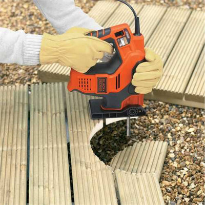 Шабельна пили BLACK+DECKER RS890K