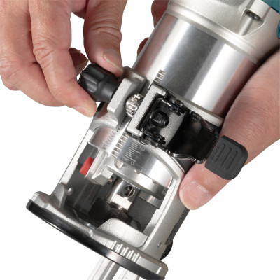 Фрезер багатофункціональний Makita RT0702CX2