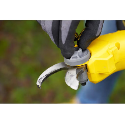 Набір акумуляторних садових інструментів STANLEY FatMax SFMCCS630M1+SFMCPP32M1