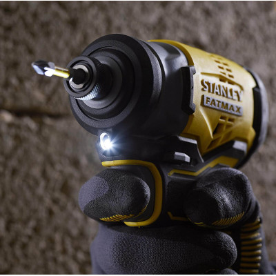 Винтовёрт ударный аккумуляторный STANLEY FATMAX SFMCF810D2K