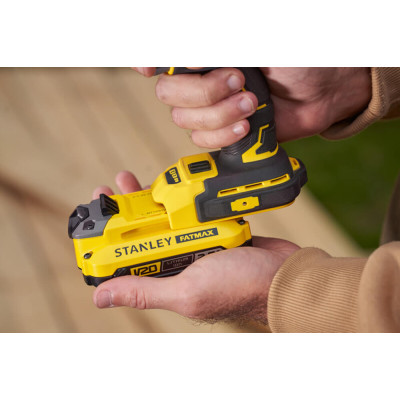 Гвинтоверт ударний акумуляторний STANLEY FATMAX SFMCF820D2K
