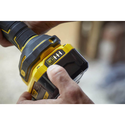 Кутова шліфмашина акумуляторна STANLEY FatMax SFMCG400B без АКБ