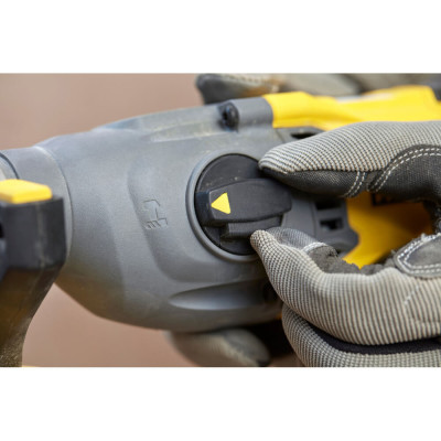 Перфоратор акумуляторний STANLEY FatMax SFMCH900B без АКБ