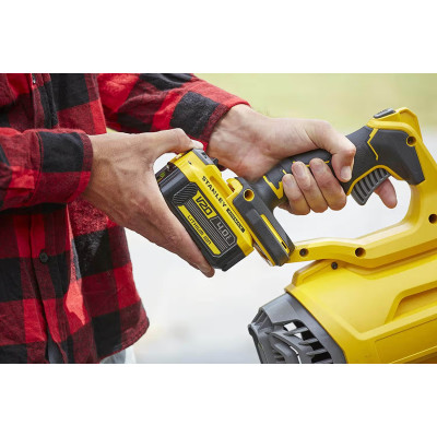 Набор аккумуляторных садовых инструментов STANLEY FatMax SFMCMWS251M+SFMCBL7M1