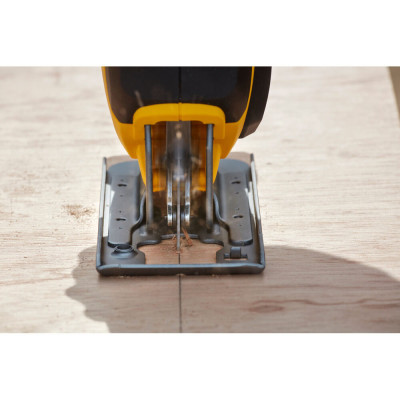 Лобзик аккумуляторный STANLEY FatMax SFMCS600B без АКБ