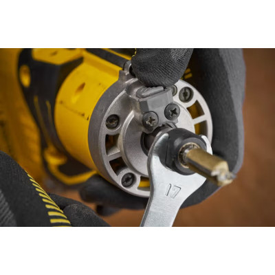Фрезер аккумуляторный кромочный STANLEY FATMAX SFMCW400B без АКБ
