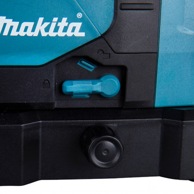 Лазерний нівелір аккумуляторный Makita SK700GD без АКБ