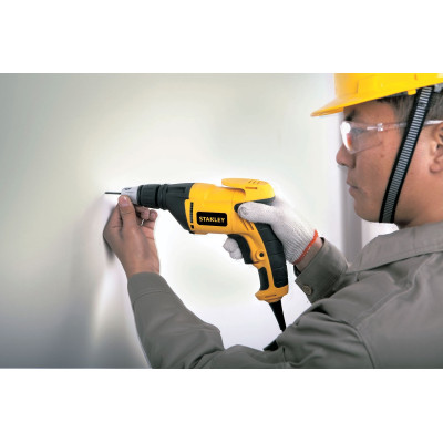 Шуруповёрт STANLEY STDR5206