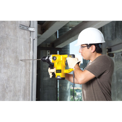 Перфоратор STANLEY STHR323K