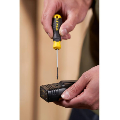 Викрутка STANLEY Cushion Grip SL2.5х60 мм STHT16151-0