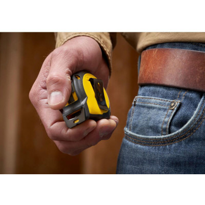 Рулетка DeWALT Control-Lock 3 м 19 мм STHT37230-0