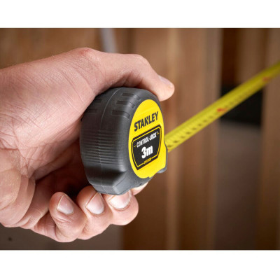 Рулетка DeWALT Control-Lock 3 м 19 мм STHT37230-0