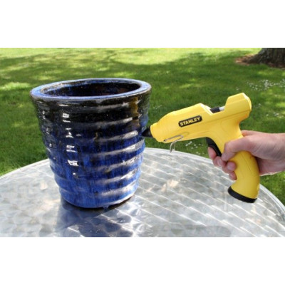 Клейовий пістолет безпровідний Stanley GR90R