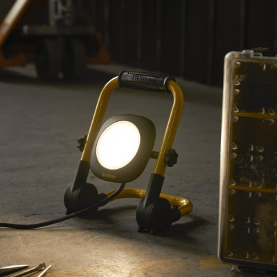 Прожектор светодиодный STANLEY SXLS35525E