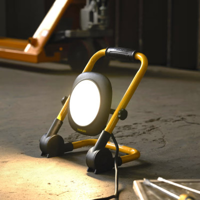 Прожектор светодиодный STANLEY SXLS35526E