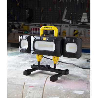 Прожектор светодиодный STANLEY SXLS37180E