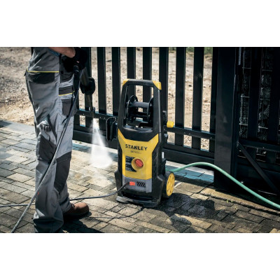 Мойка высокого давления STANLEY SXPW22DSS-E