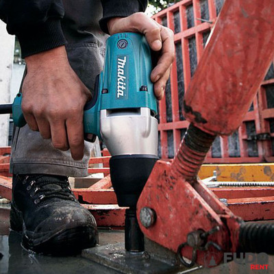 Гайковёрт ударный Makita TW0200