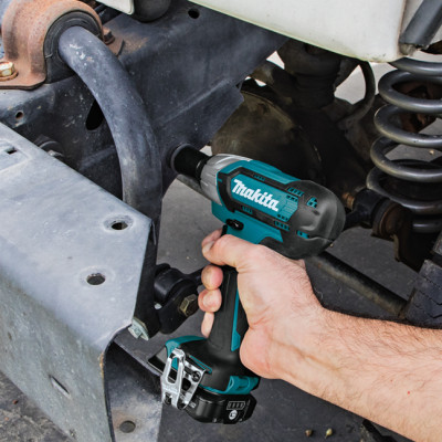Гайковерт ударний акумуляторний Makita TW140DZ без АКБ