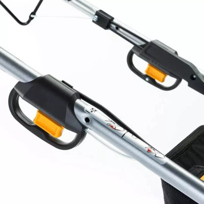 Газонокосилка бензиновая самоходная STIGA Twinclip55SVH